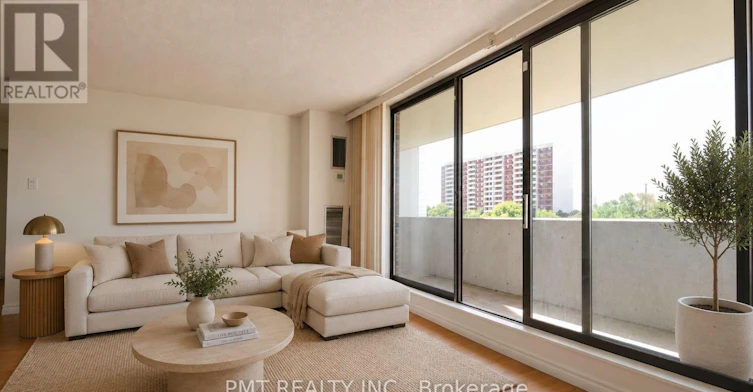 407-301 Prudential Drive, Toronto, ON, M1P 4V3 - 14
