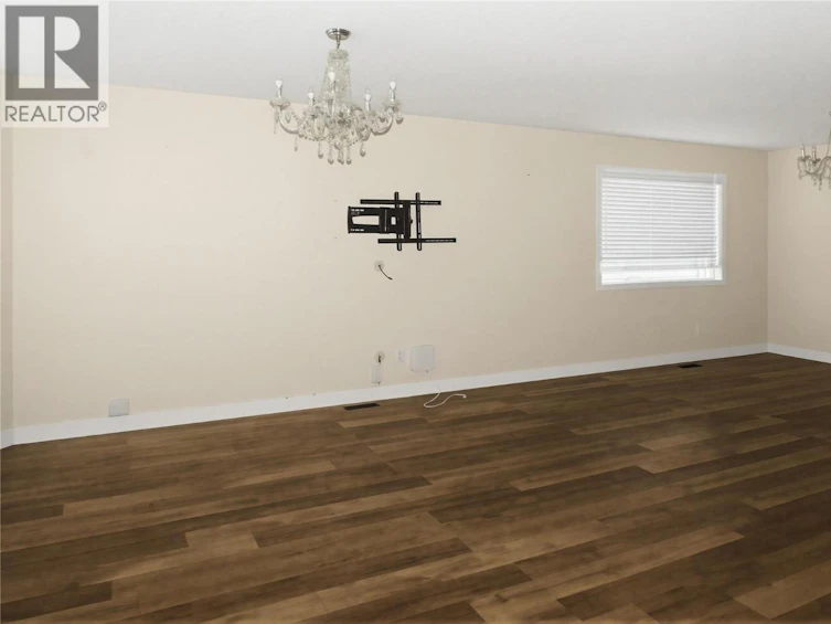 1133 13th Street, Kamloops, BC, V2B 8K4 - 7