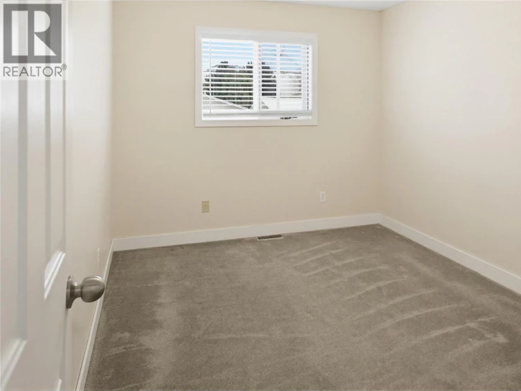 1133 13th Street, Kamloops, BC, V2B 8K4 - 12