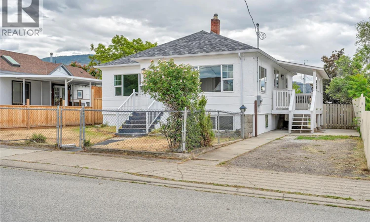 460 Penticton Avenue