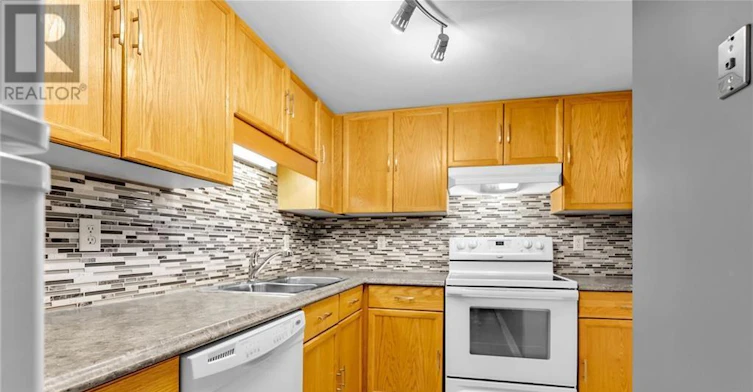 405-1510 Richmond Street, London, ON, N6G 4V2 - 16