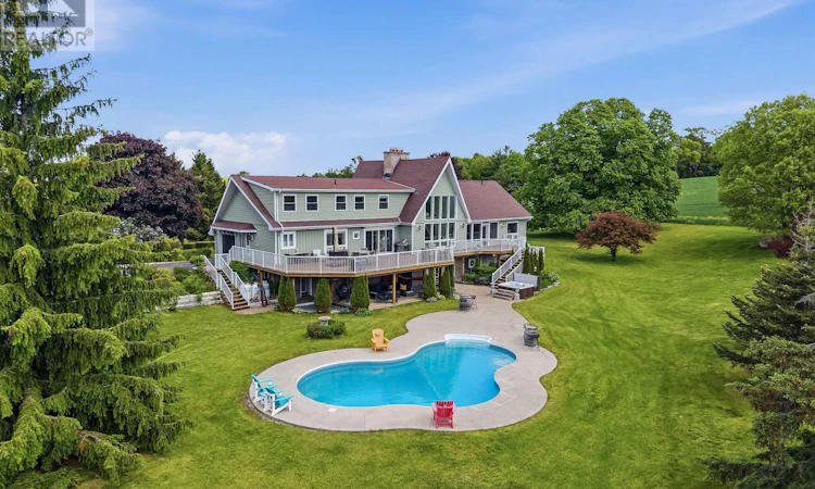 439 Oak Lake Road