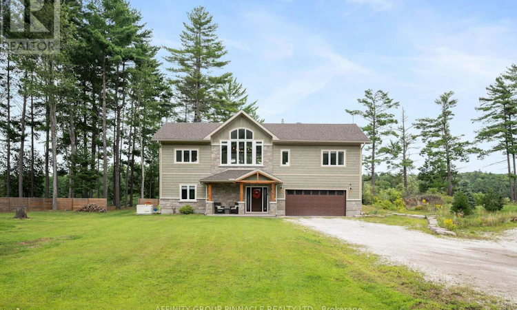 103B Carriage Landing Road