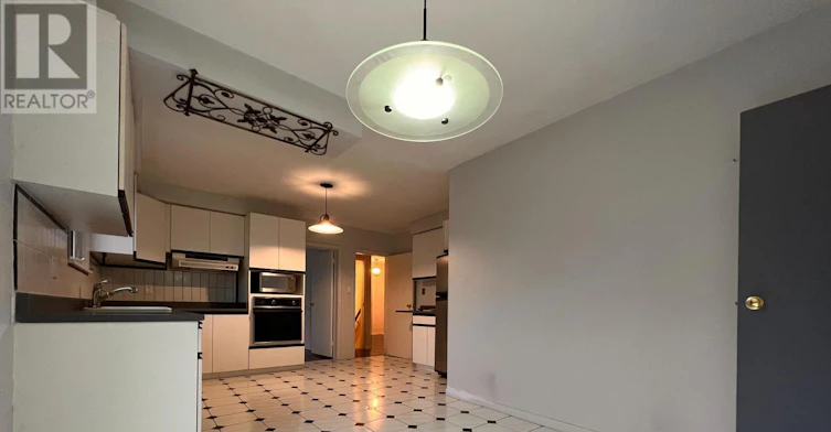 93 Lord Seaton Road, Toronto, ON, M2P 1K7 - 4