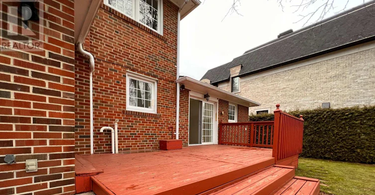93 Lord Seaton Road, Toronto, ON, M2P 1K7 - 22