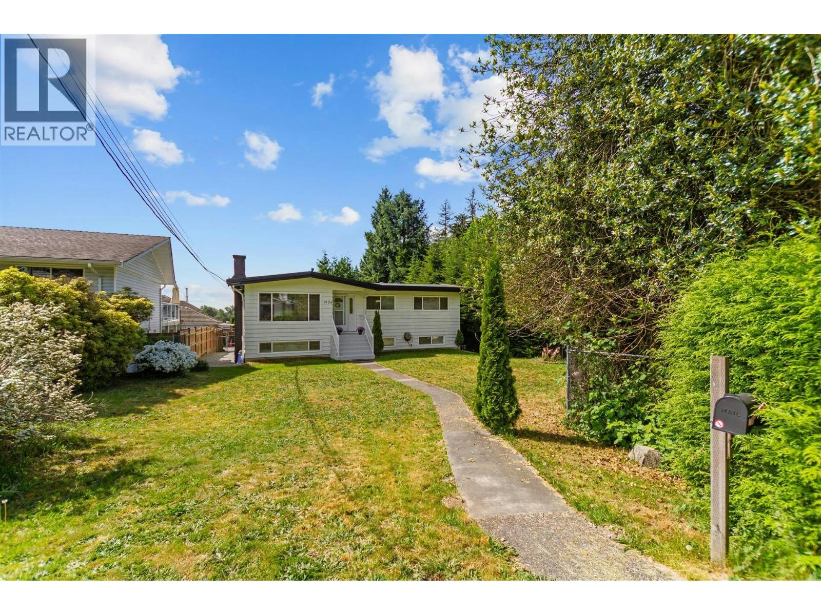 1906 Rhodena Avenue, Coquitlam, BC, V3K 2Z9