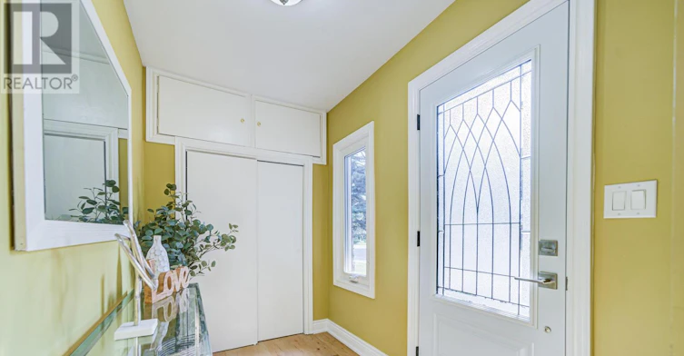 4052 St James Avenue, Niagara Falls, ON, L2E 6H6 - 3