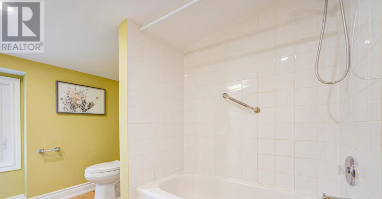 4052 St James Avenue, Niagara Falls, ON, L2E 6H6 - 35