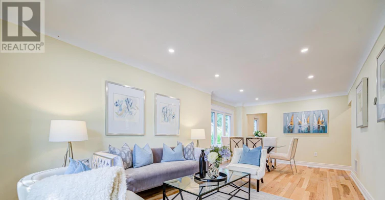 4052 St James Avenue, Niagara Falls, ON, L2E 6H6 - 4