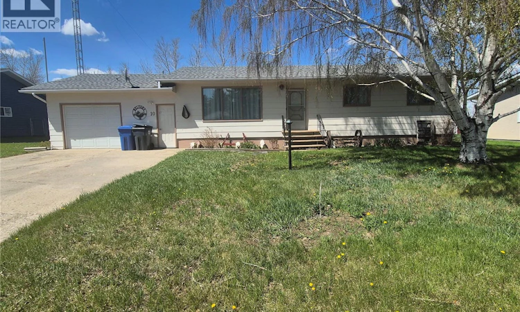 10 Yandeau Crescent
