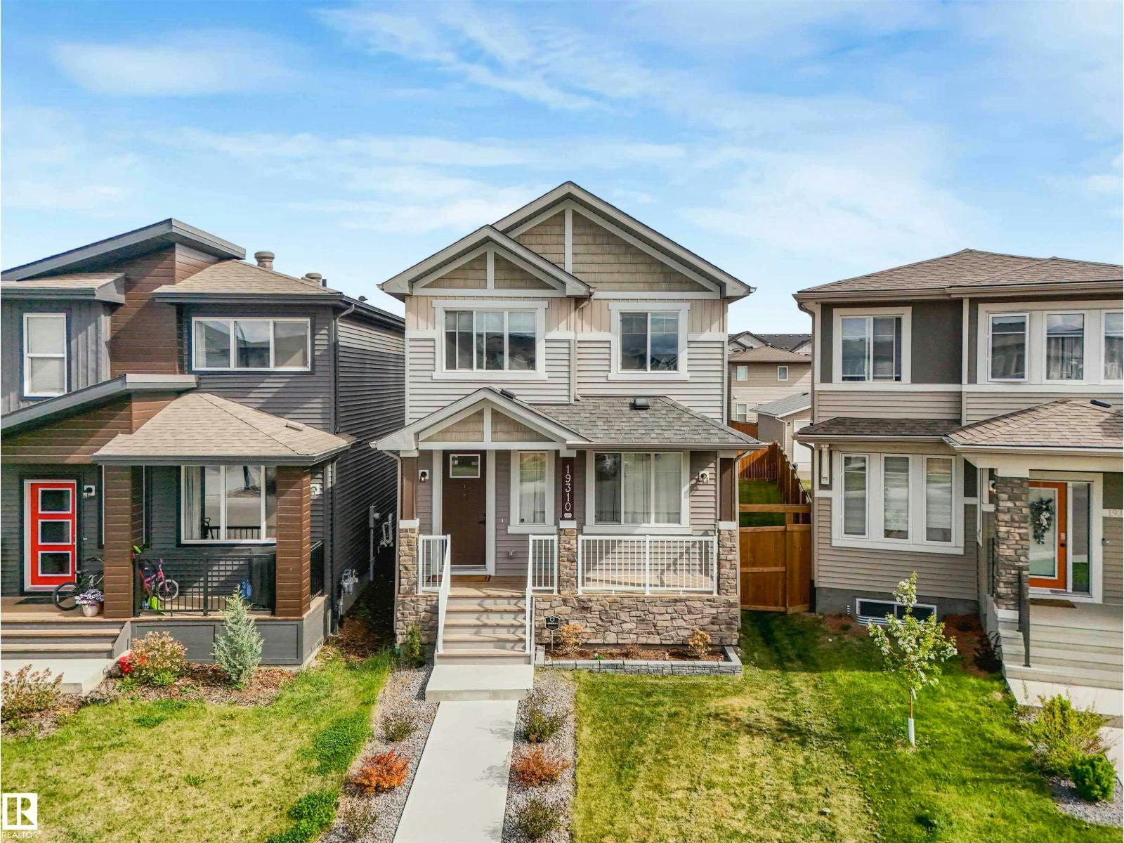 19310 26a Avenue NW, Edmonton, AB, T6M 1L2