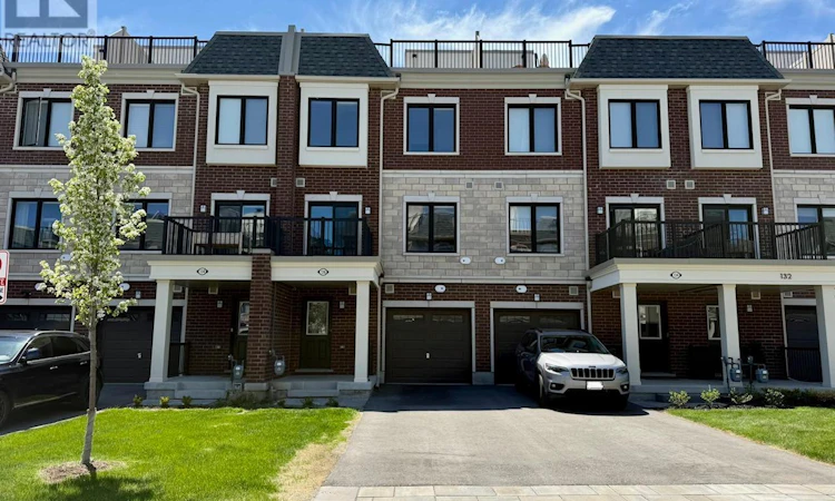 136 Covington Crescent