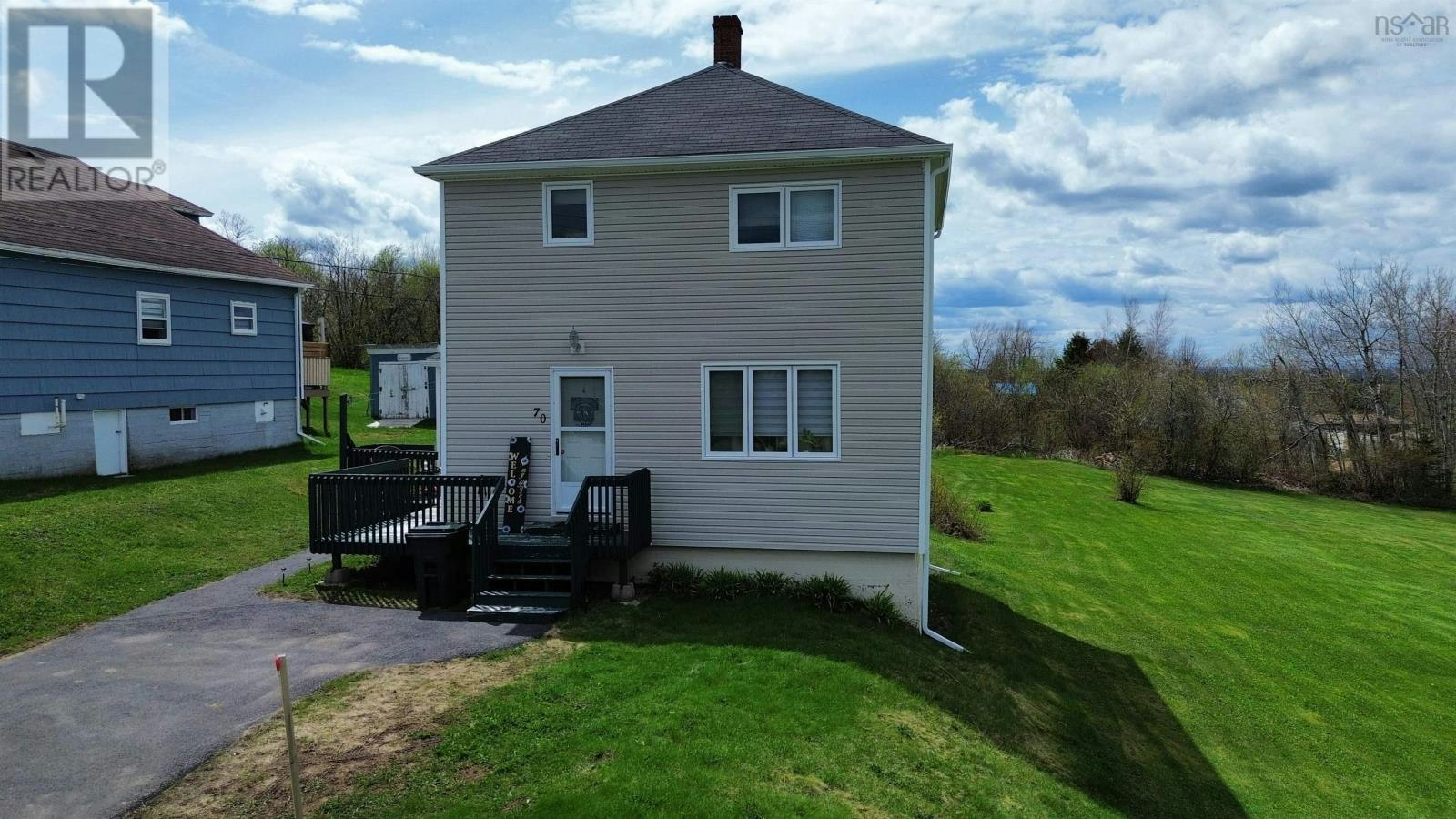 70 Wolsley Street, Springhill, NS, B0M 1X0