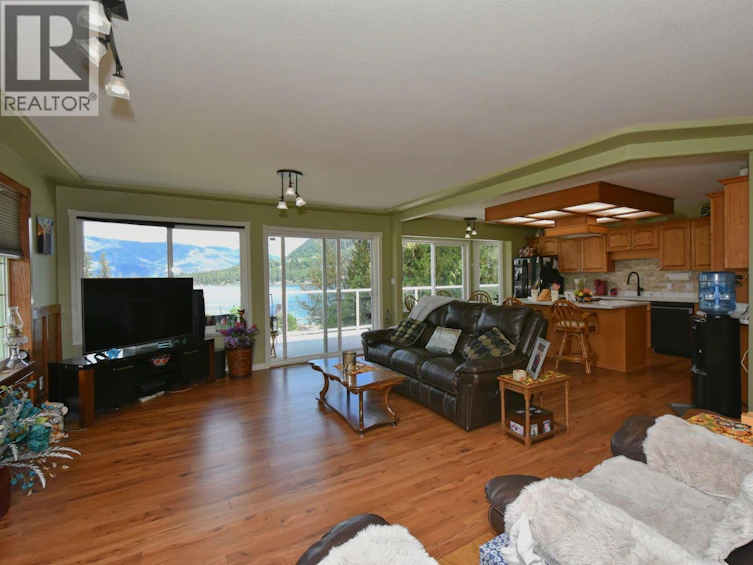 2860 Marine Drive, Blind Bay, BC, V0E 1H1 - 7