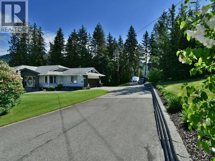 2860 Marine Drive, Blind Bay, BC, V0E 1H1 - 50