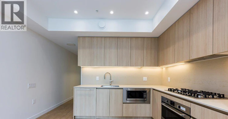 1-2868 Nanaimo Street, Vancouver, BC, V5N 5G1 - 3