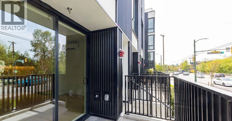 1-2868 Nanaimo Street, Vancouver, BC, V5N 5G1 - 11