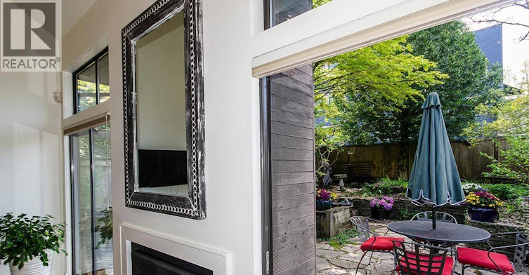 TH-2324 W 6th Avenue, Vancouver, BC, V6K 1V9 - 5