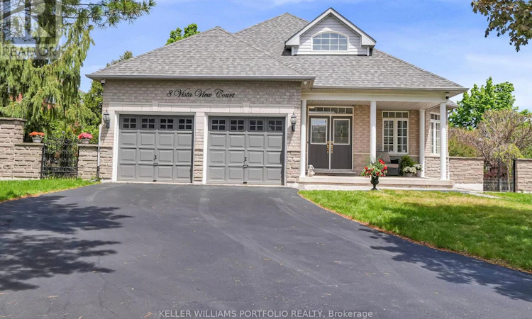 8 Vista View Court