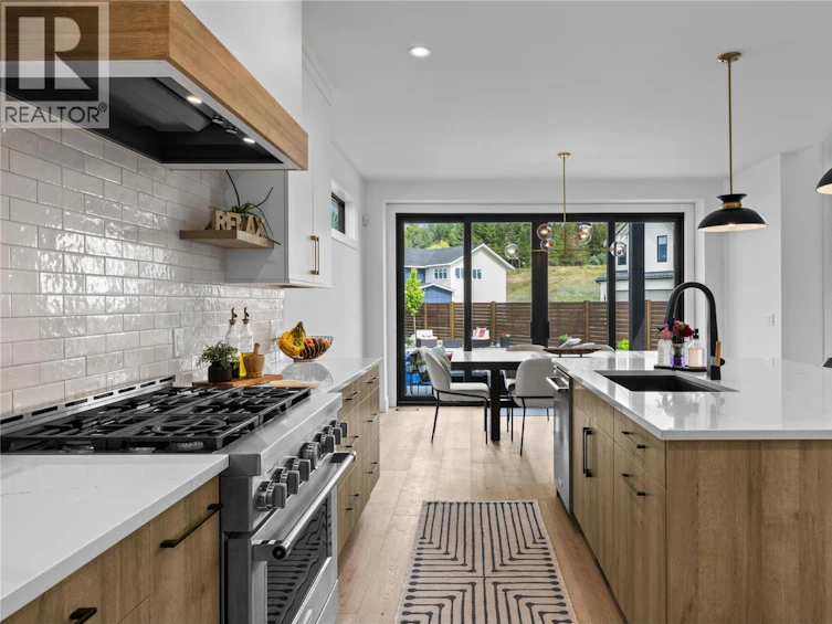 4237 Russo Street, Kelowna, BC, V1W 0C6 - 17