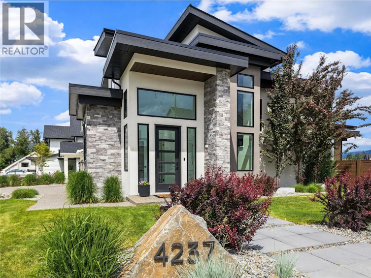 4237 Russo Street, Kelowna, BC, V1W 0C6