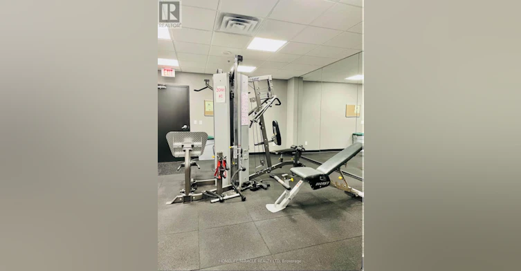 917-38 Joe Shuster Way, Toronto, ON, M6K 0A5 - 2