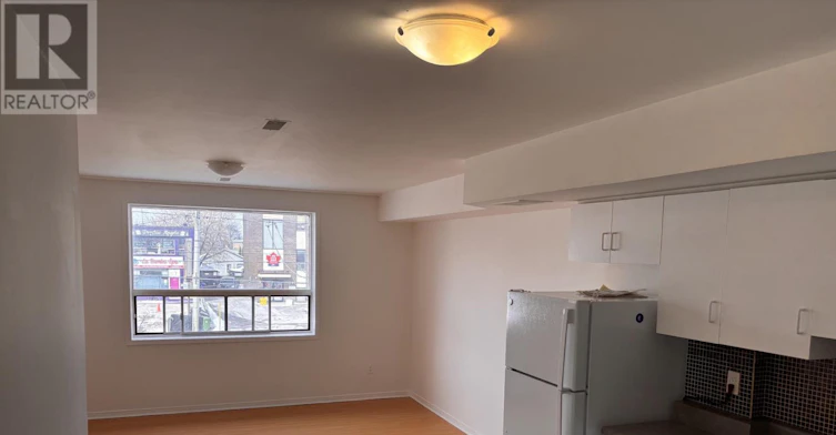 UPPER-879A Wilson Avenue, Toronto, ON, M3K 1E6