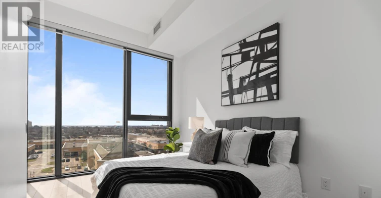 813-7 Smith Crescent, Toronto, ON, M8Z 0G3 - 20