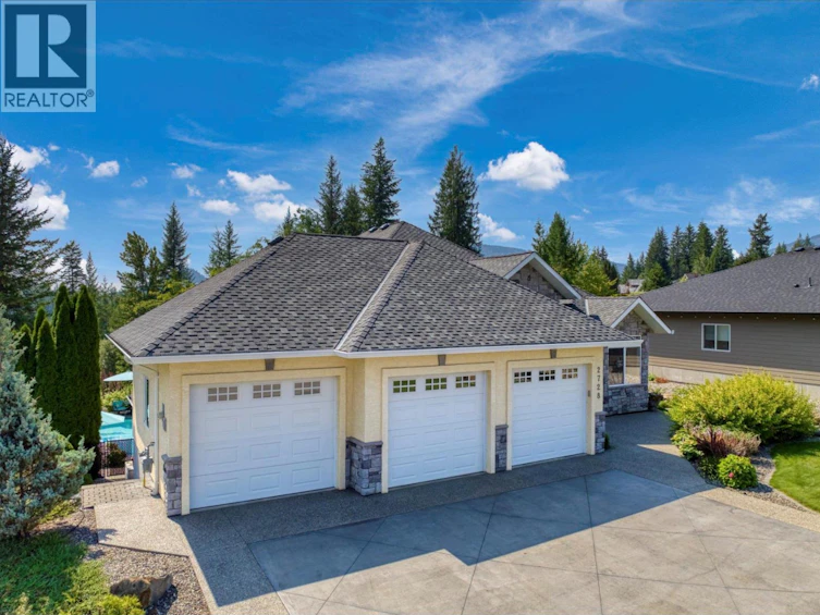 2728 Valleyview Drive, Blind Bay, BC, V0E 1H2 - 69