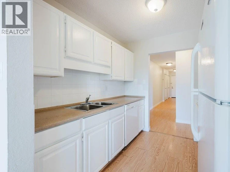 306-1545 Pandora Avenue, Victoria, BC, V8R 6R1 - 8