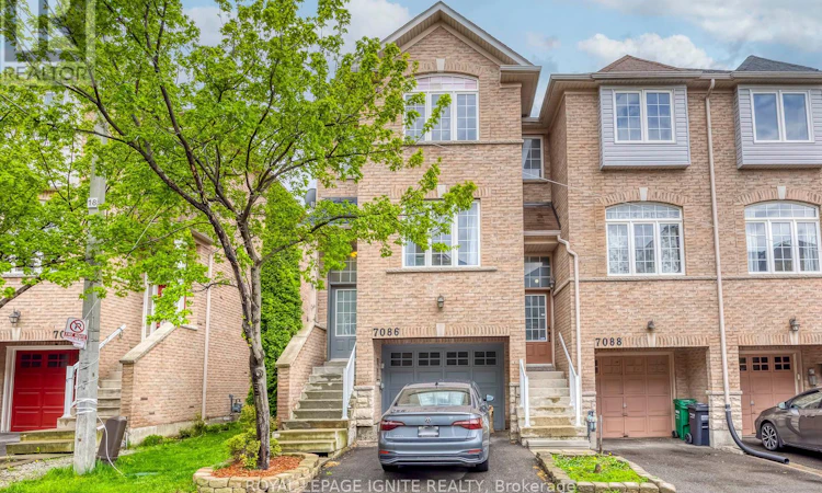 7086 Fairmeadow Crescent