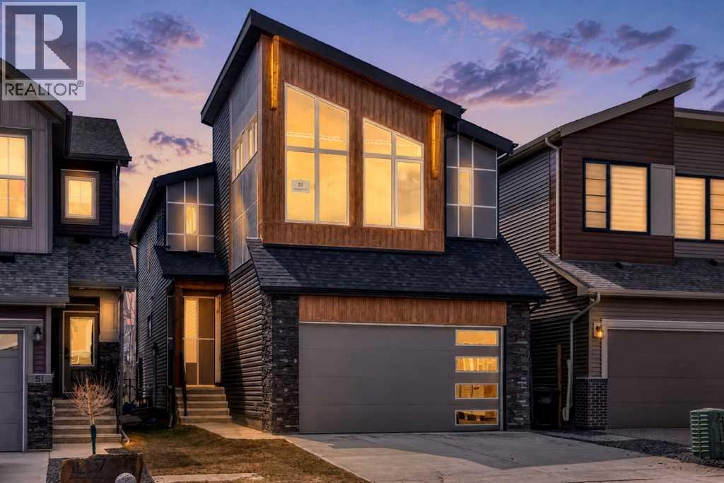 55 Silver Spruce Grove SW, Calgary, AB, T2X 5L9
