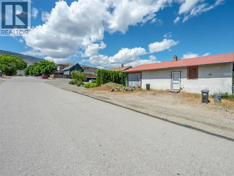 8308 70th Avenue, Osoyoos, BC, V0H 1V0 - 46