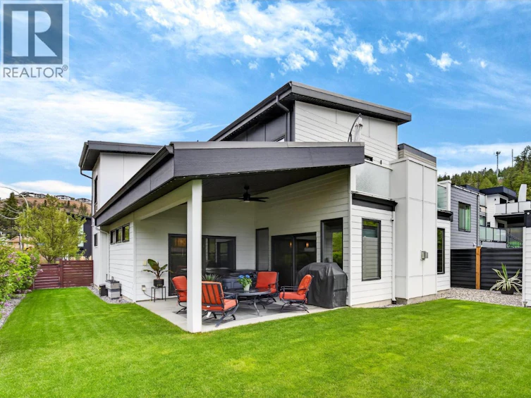 1273 Modern Place, Kelowna, BC, V1V 1A5 - 3