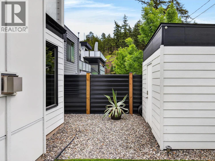 1273 Modern Place, Kelowna, BC, V1V 1A5 - 40