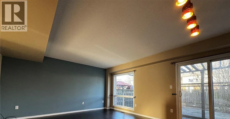 37 Northcliffe Crescent, Cambridge, ON, N3C 4M7 - 8