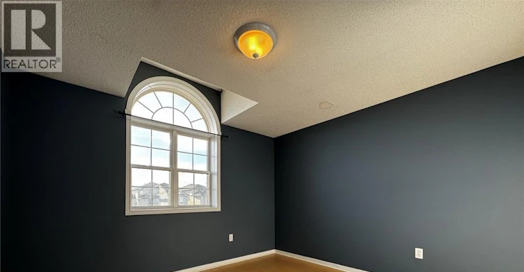 37 Northcliffe Crescent, Cambridge, ON, N3C 4M7 - 12
