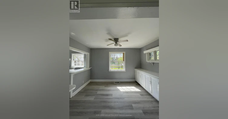 UPPER-46 Plains Road E, Burlington, ON, L7T 2B9 - 10