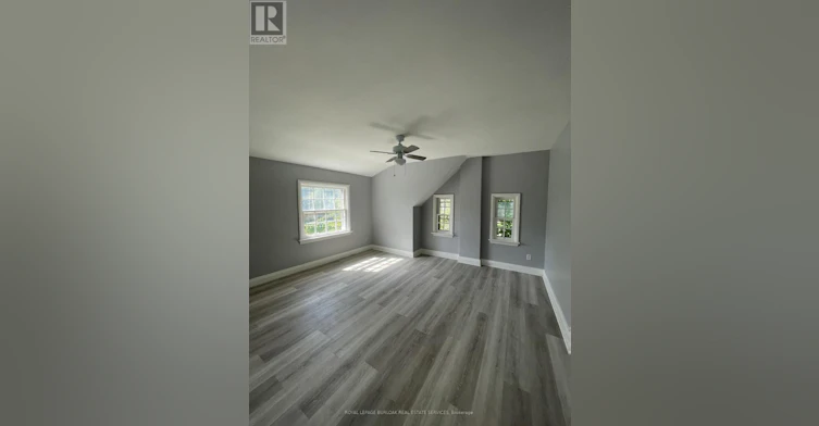 UPPER-46 Plains Road E, Burlington, ON, L7T 2B9 - 14