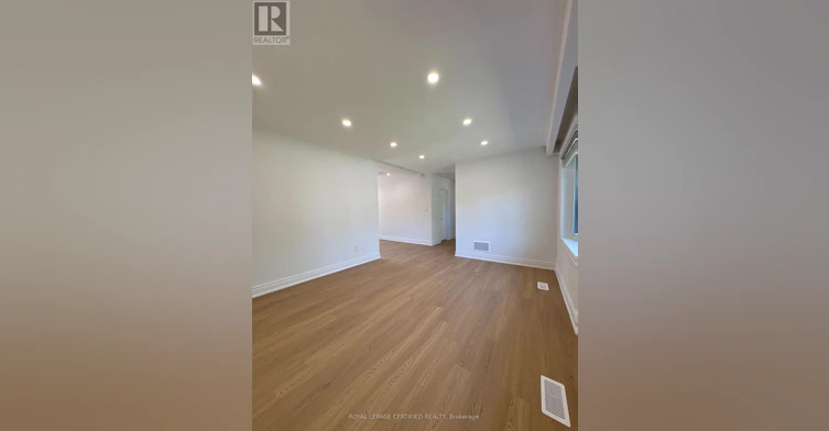 414 Third Line, Oakville, ON, L6L 4A5 - 4