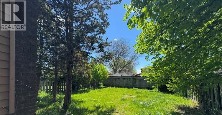 UPPER-28 Timberlane Crescent, Kitchener, ON, N2N 1S9 - 17