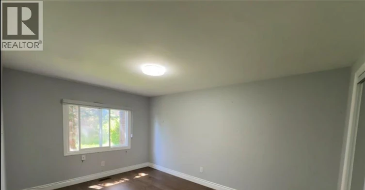 UPPER-28 Timberlane Crescent, Kitchener, ON, N2N 1S9 - 6