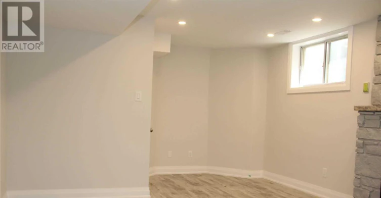 BSMT-599 Glencairn Avenue, Toronto, ON, M6B 1Z6 - 5