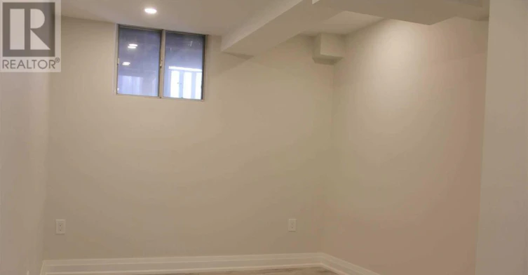 BSMT-599 Glencairn Avenue, Toronto, ON, M6B 1Z6 - 12