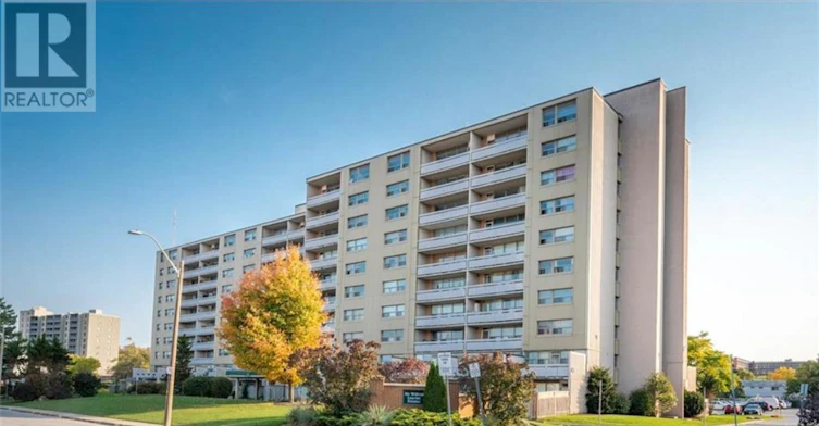 12-15 Albright Road, Hamilton, ON, L8K 5J2