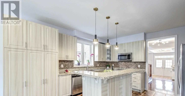 UPPER-134 Ascalon Drive, Vaughan, ON, L6A 0M4 - 10