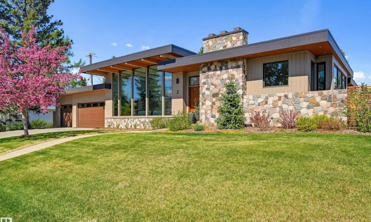 2 Valleyview Cr NW