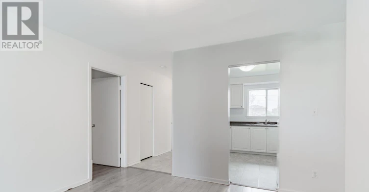 12-44 Romfield Drive, Toronto, ON, M3J 1K3 - 11