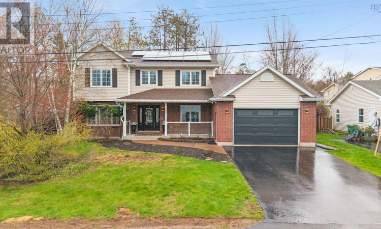 17 Pineview Crescent