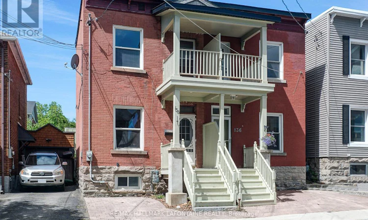 138 Concord Street S